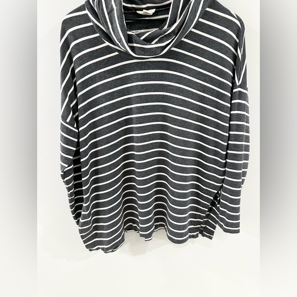 Loft Lounge Dolman Sleeve Striped Cowl Neck Top Gray Size XS - Picture 4 of 6
